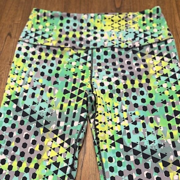 VICTORIA'S SECRET Sport Knockout Leggings - Picture 10 of 10